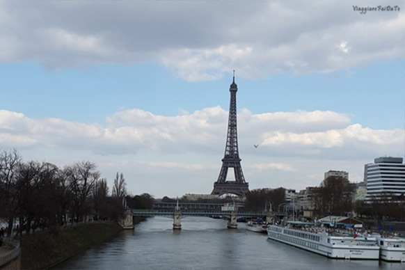 tour eiffel senna